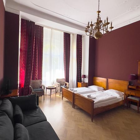 Hotel-Maison Am Olivaer Platz Berlin Exterior photo